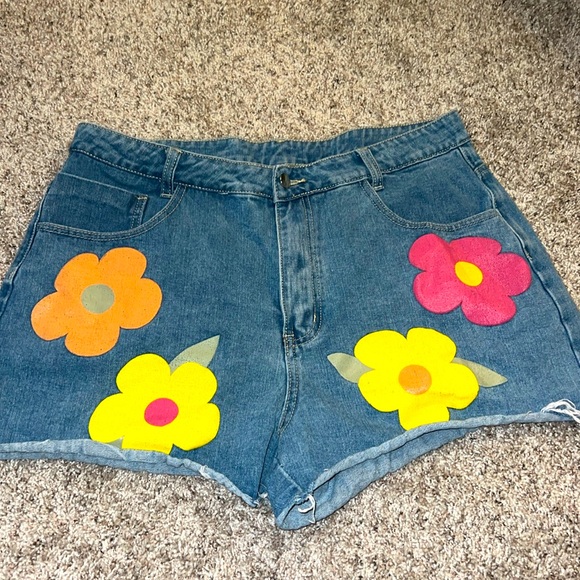 Jean shorts - Picture 1 of 2